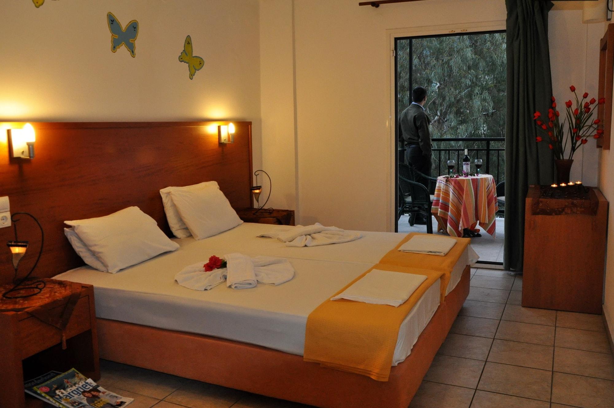 Haris Apartments Hersónissos Extérieur photo