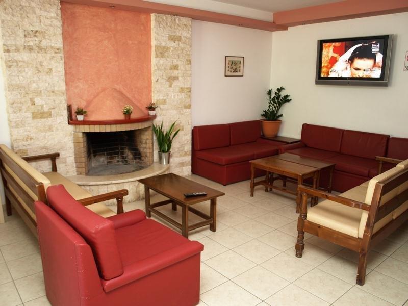 Haris Apartments Hersónissos Extérieur photo
