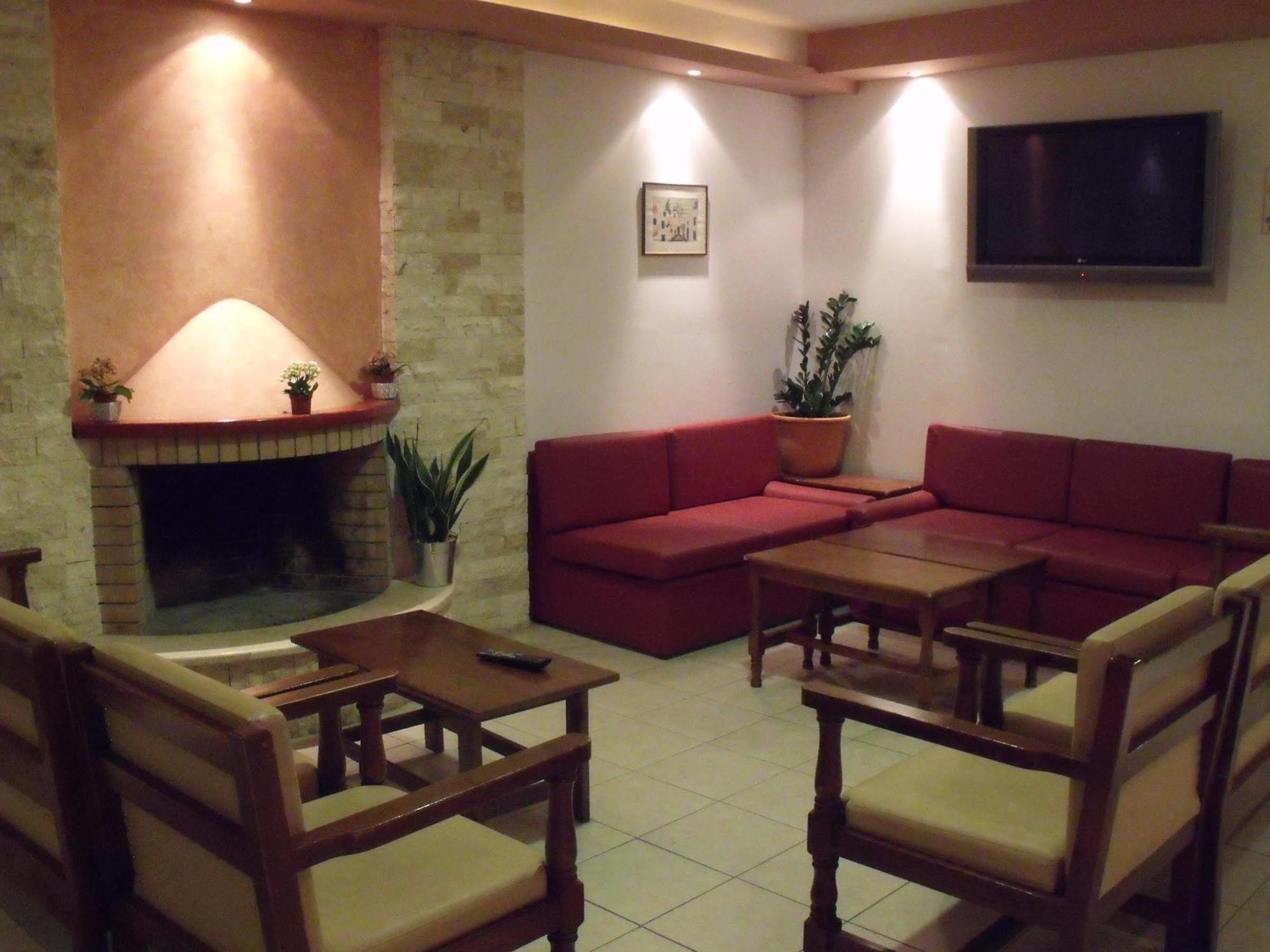 Haris Apartments Hersónissos Extérieur photo