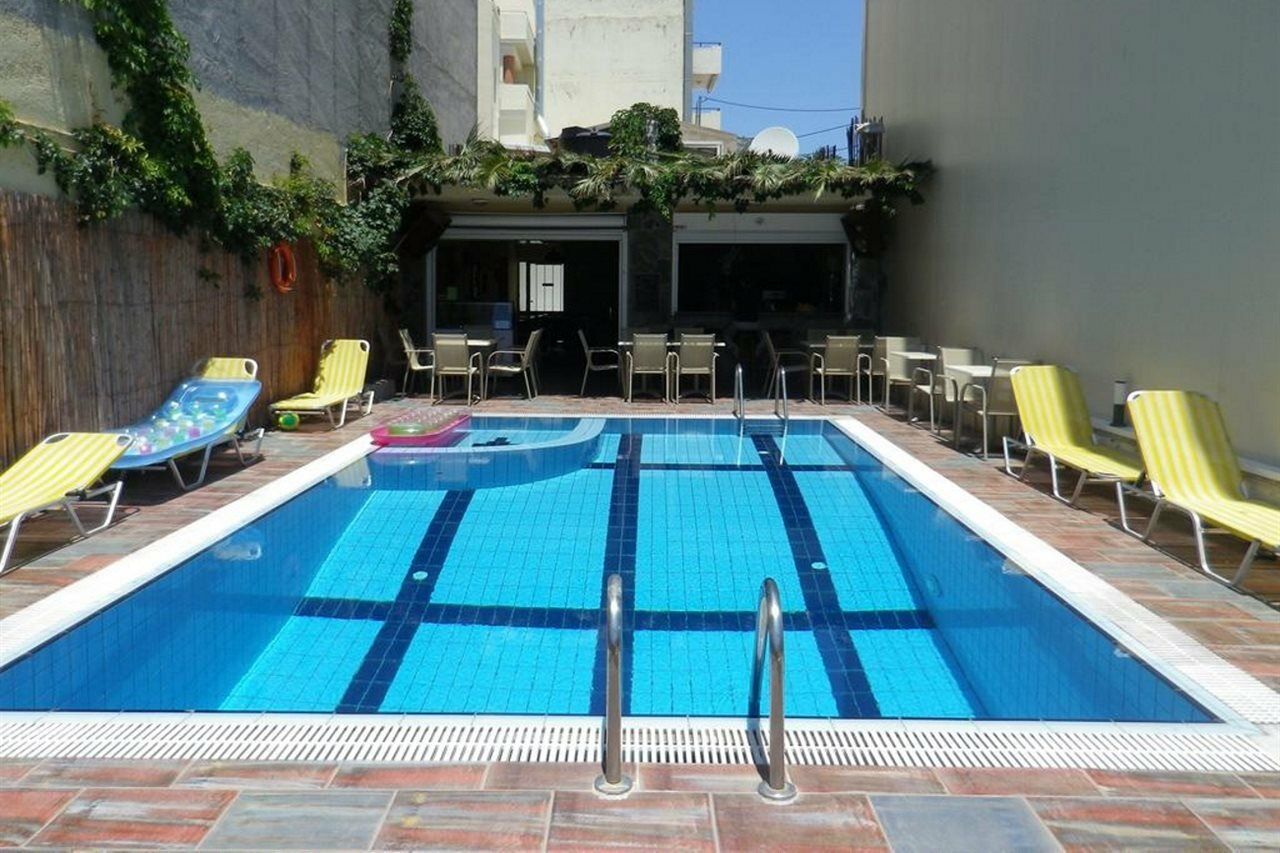 Haris Apartments Hersónissos Extérieur photo