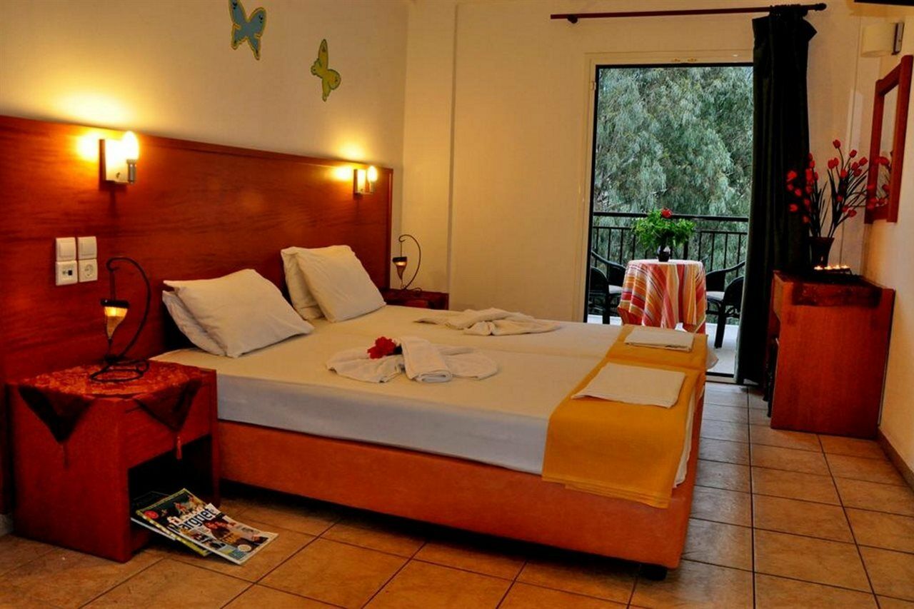 Haris Apartments Hersónissos Extérieur photo
